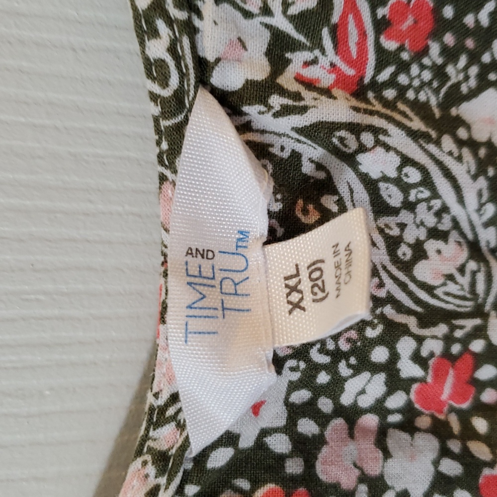 Time N Tru Floral Paisley Sleeveless Top XXL - Picture 3 of 4